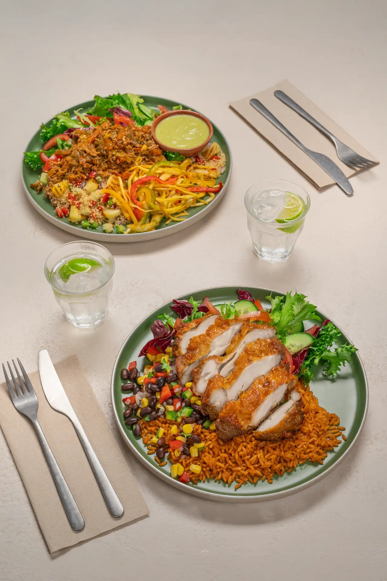 Pulled beef, couscous & rainbow slaw